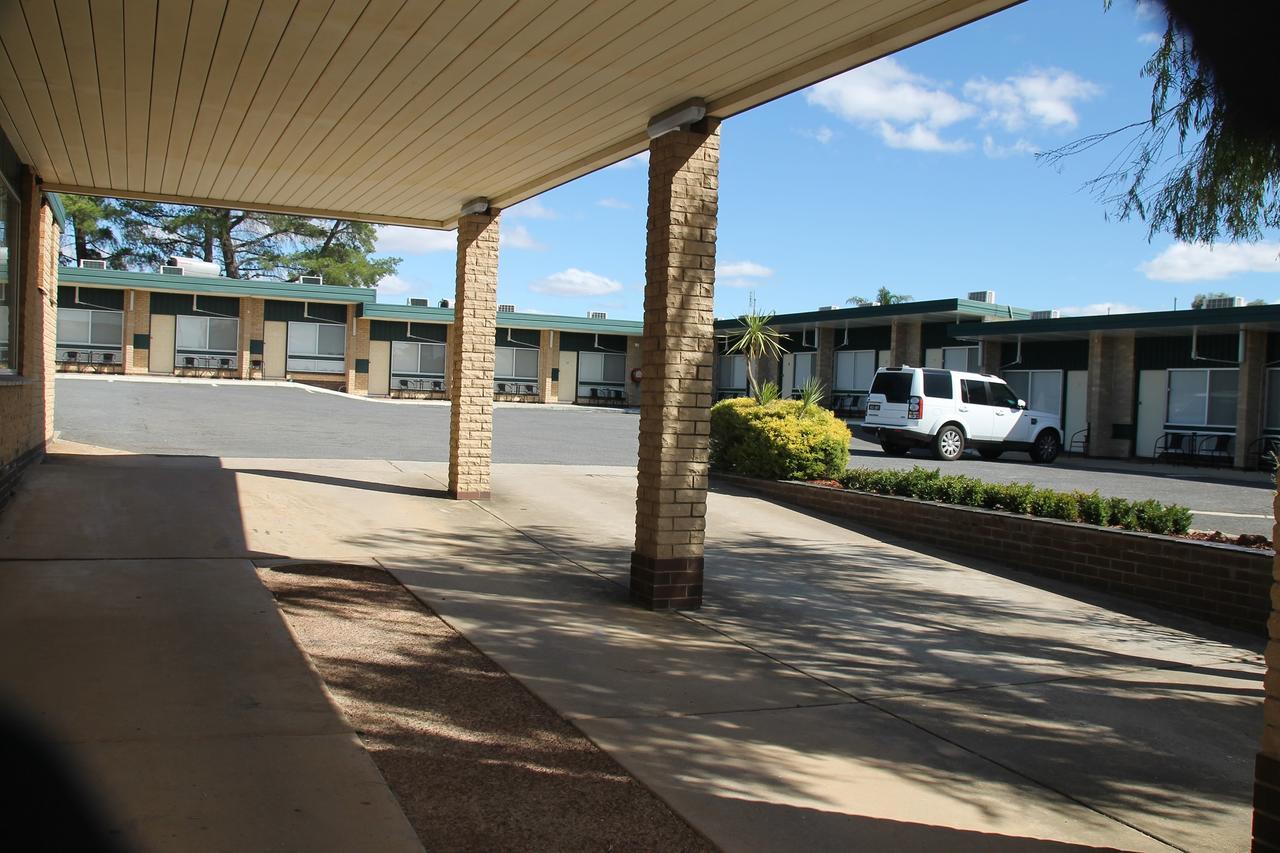 Hi Way Eight Motor Inn Stawell Esterno foto