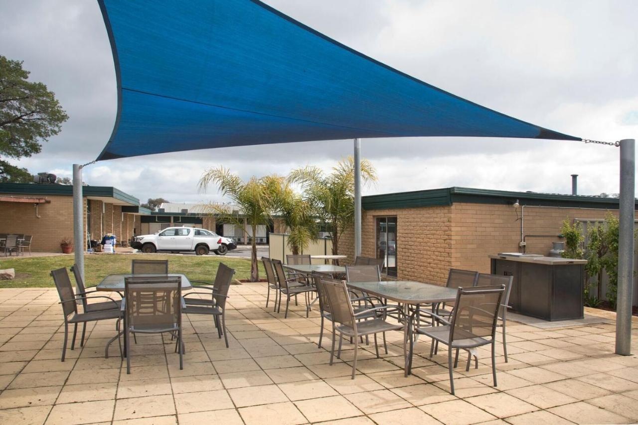 Hi Way Eight Motor Inn Stawell Esterno foto
