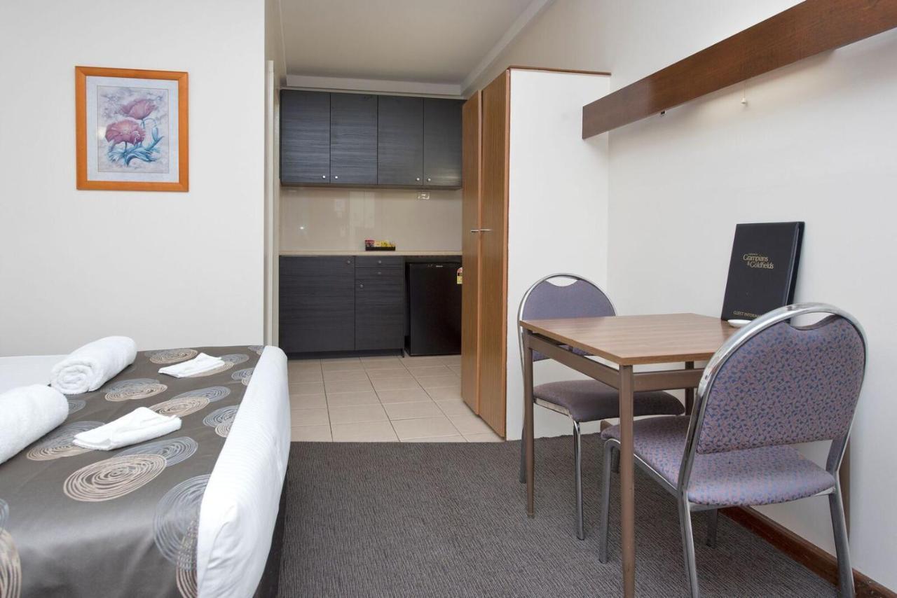 Hi Way Eight Motor Inn Stawell Esterno foto